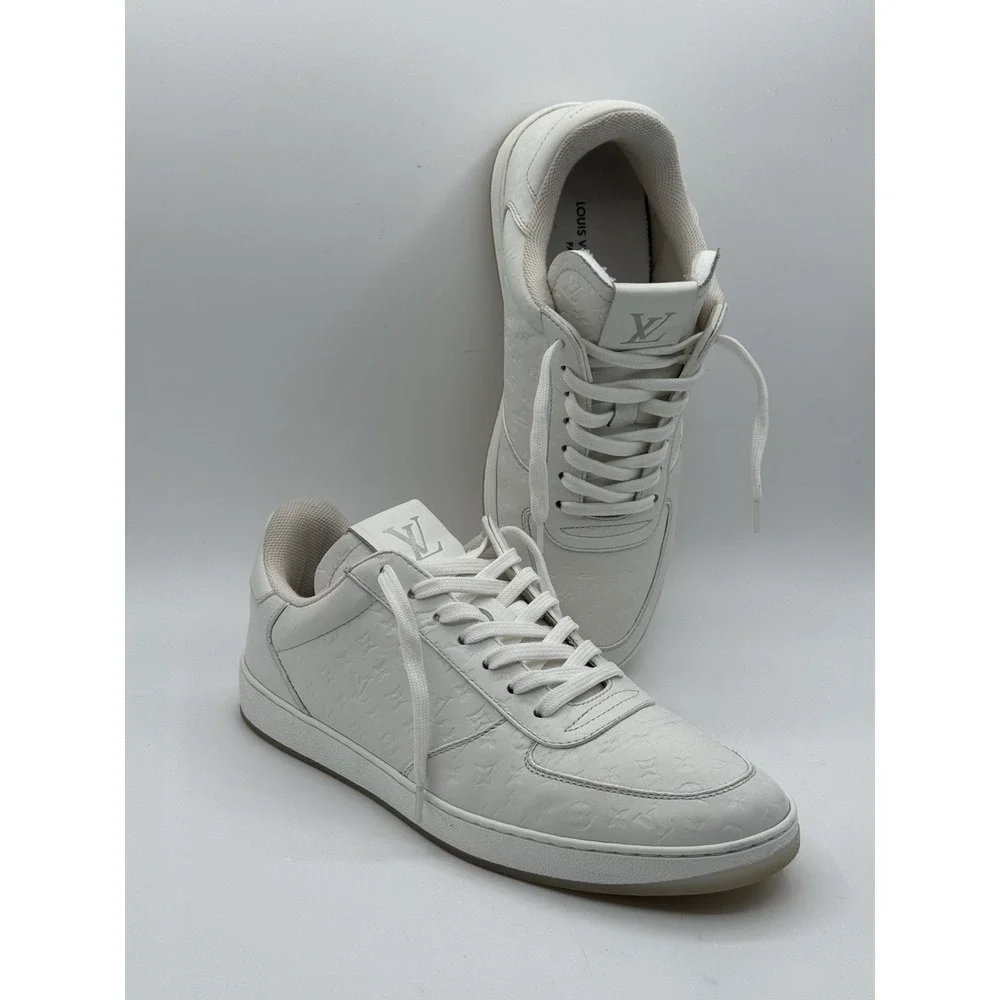 Louis Vuitton Rivoli Monogram leather sneaker - Men's size 8 - Picture 12 of 16